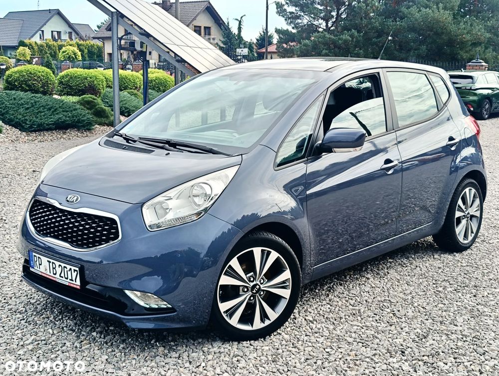 Kia Venga 1.6 CRDi 128 Dream Team Edition - 1