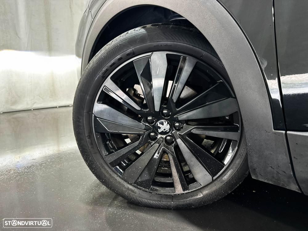 Peugeot 3008 1.6 Hybrid4 GT Pack e-EAT8 - 57