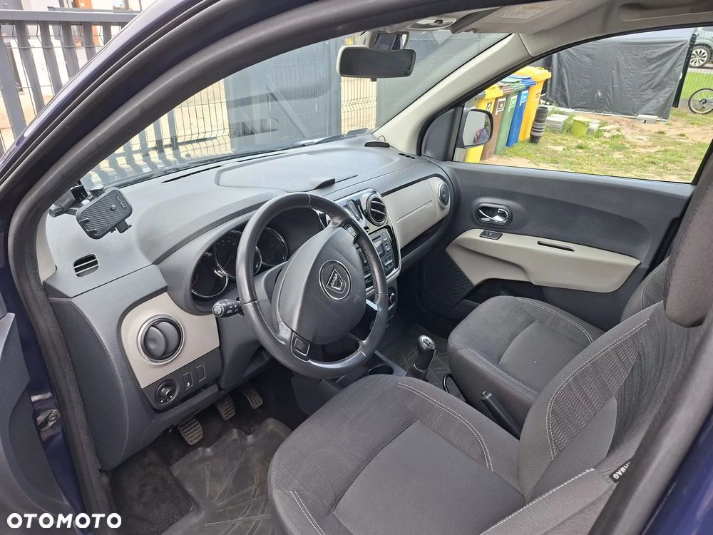 Dacia Lodgy 1.2 TCe Laureate S&S EU6 - 10