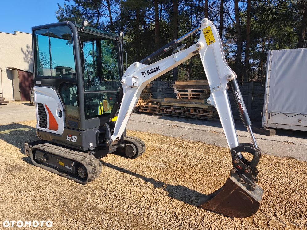 Case CX18 - Bobcat E19 - Yanmar SV18 - STAN IDEALNY - 19
