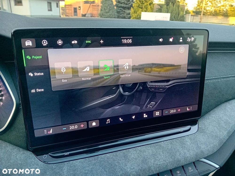 Skoda Octavia 2.0 TDI 4x4 Scout DSG - 11