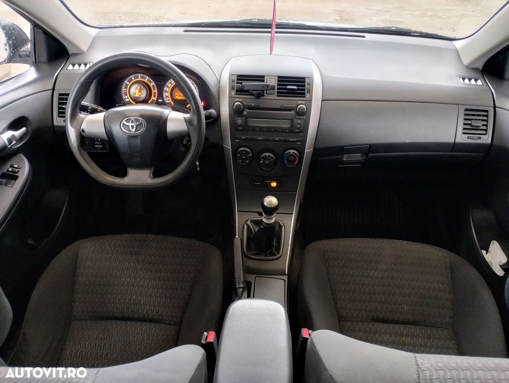 Toyota Corolla 1.6 Valvematic Sol - 7