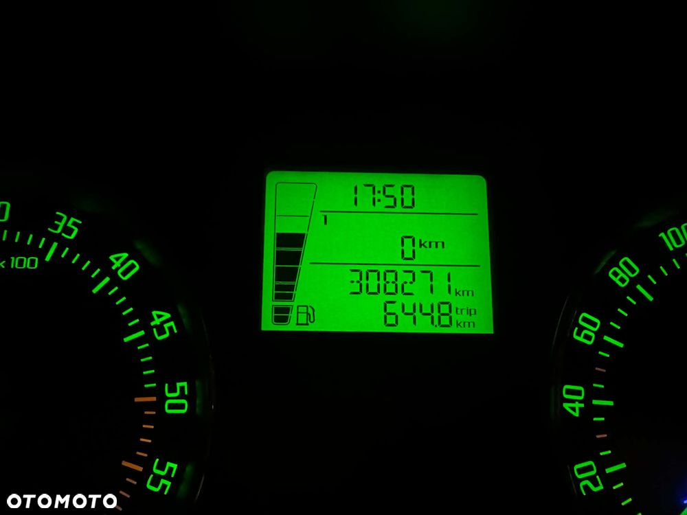 Skoda Fabia - 6