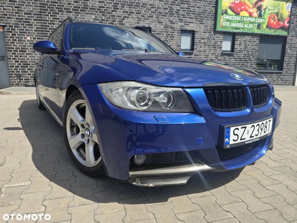 BMW Seria 3 330i Touring