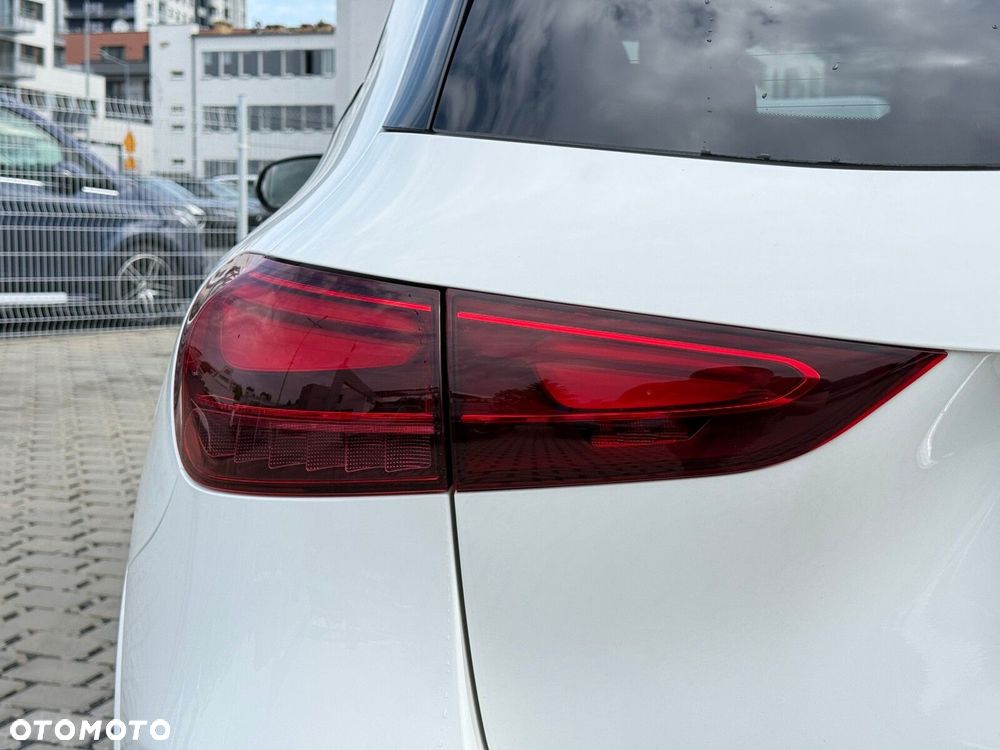 Mercedes-Benz GLA 200 AMG Line - 14