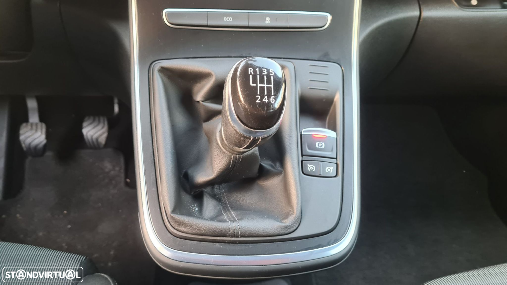 Renault Grand Scénic 1.6 dCi Intens SS - 33