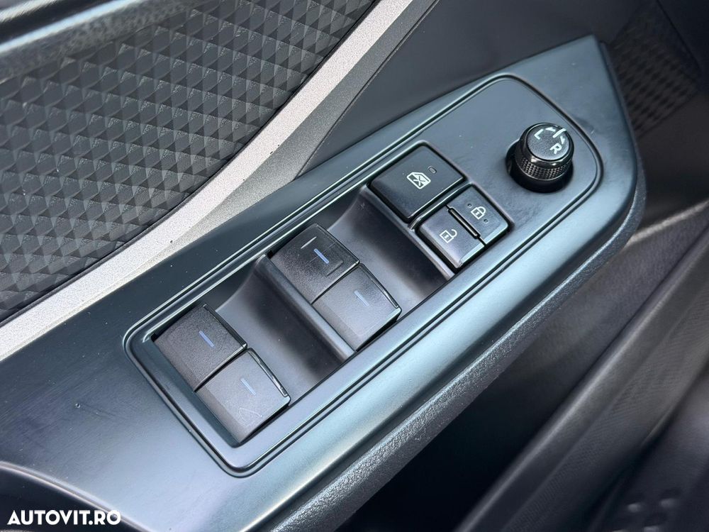 Toyota C-HR 1.8 HSD 122 CP 4x2 CVT Style - 33