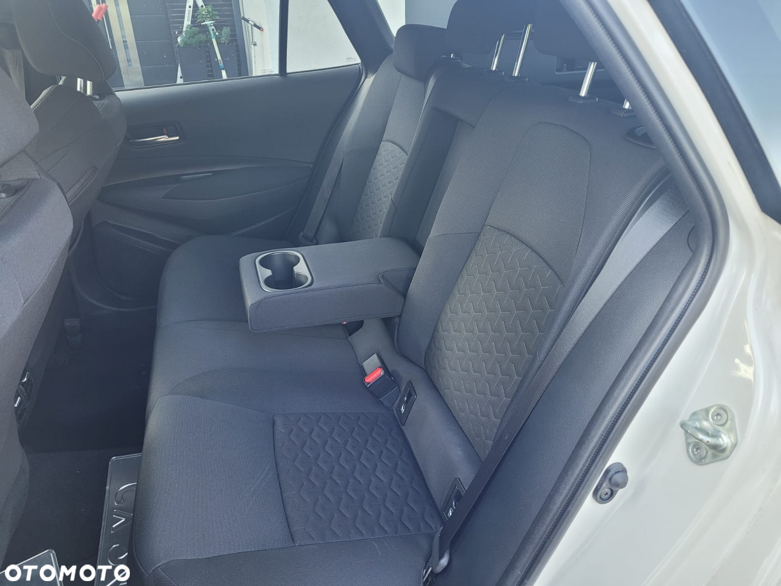 Suzuki Swace 1.8 Hybrid Elegance CVT - 18