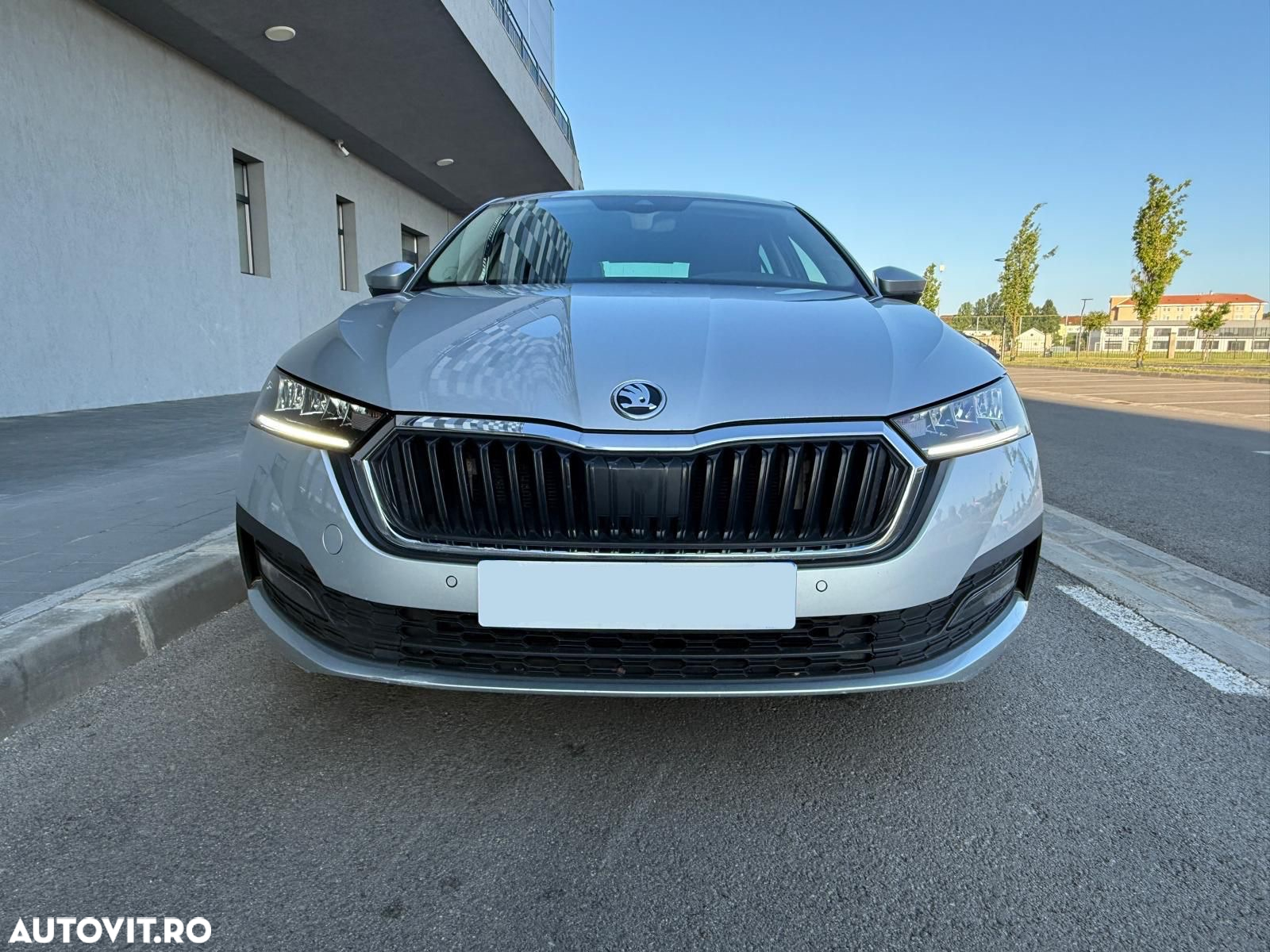 Skoda Octavia 2.0 TDI DSG Style - 2