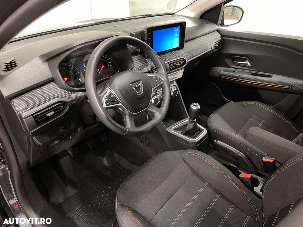 Dacia Sandero Stepway TCe 90 MT6 Comfort - 5