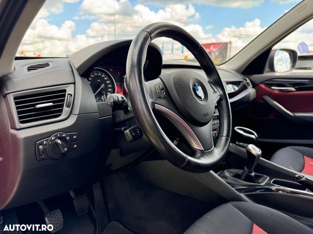 BMW X1 sDrive18d - 13