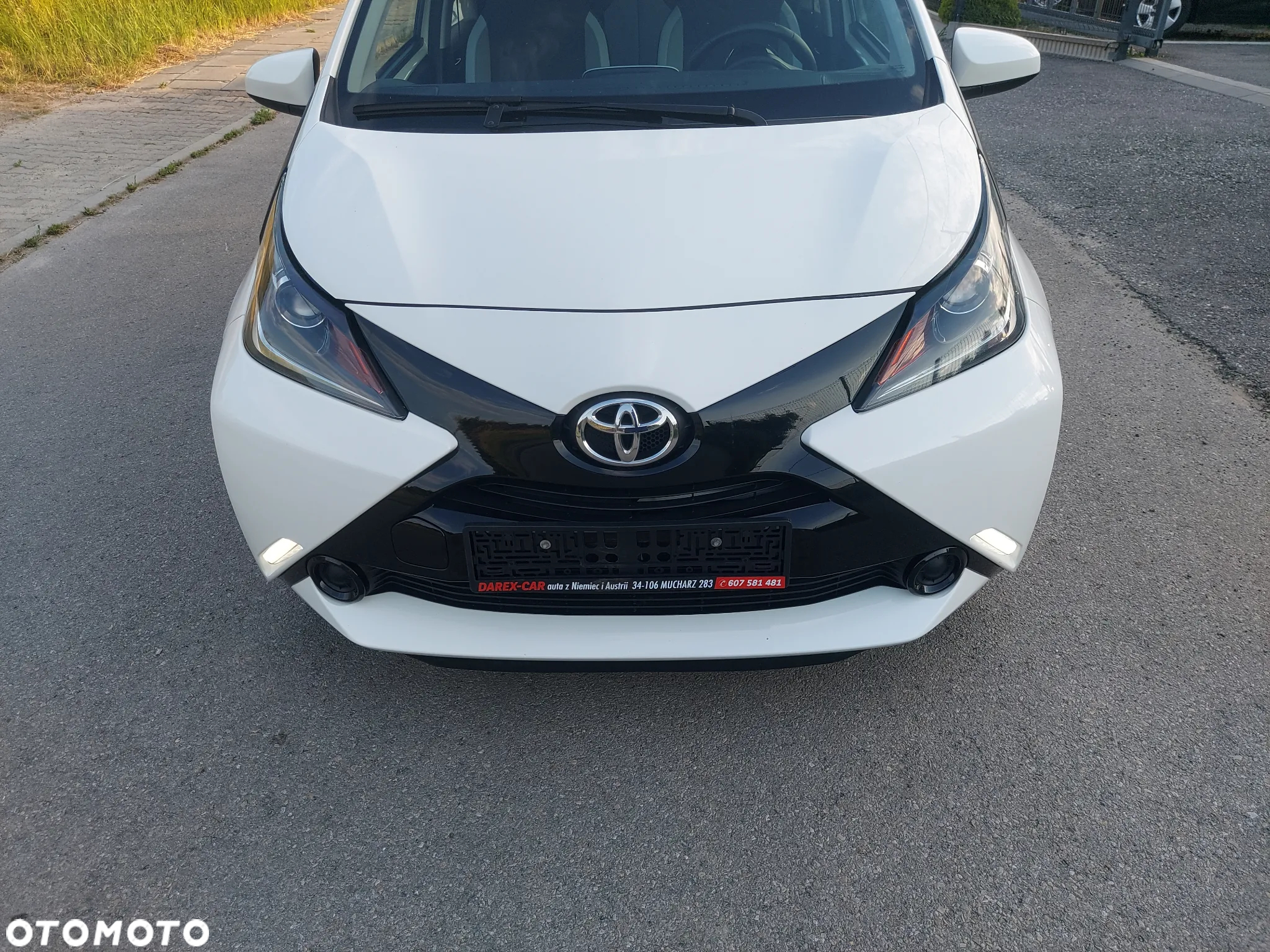 Toyota Aygo x-play - 12