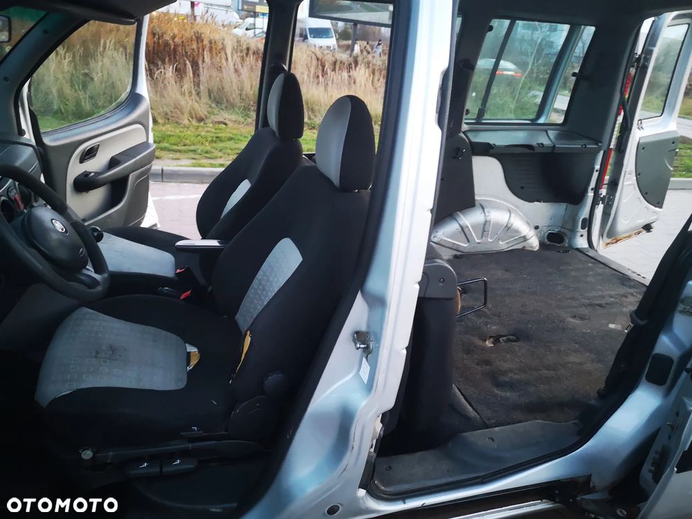 Fiat Doblo - 10