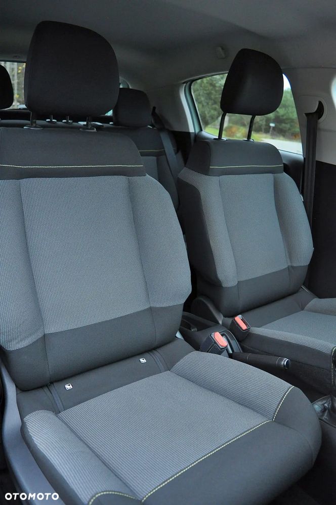Citroën C3 1.2 PureTech Shine - 27