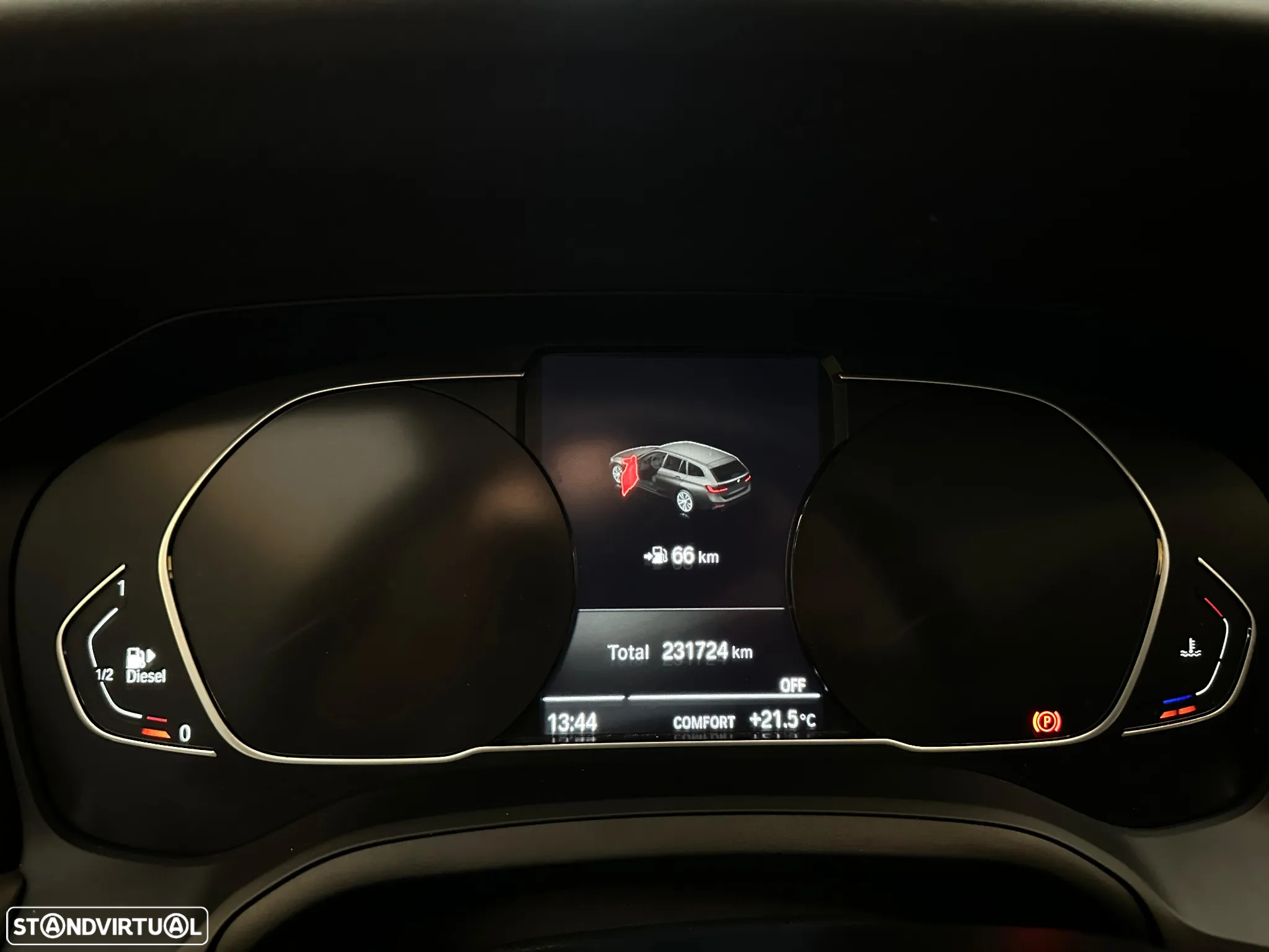 BMW 318 d Touring Auto - 13