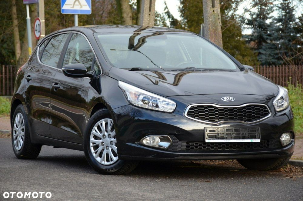 Kia Ceed - 15