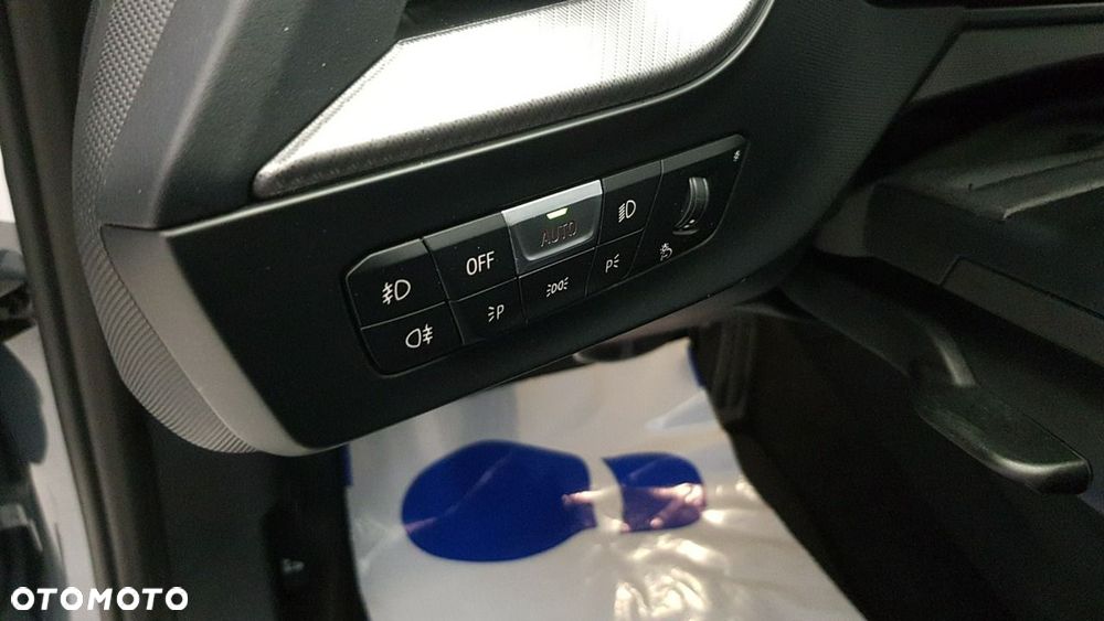 BMW Seria 1 - 20