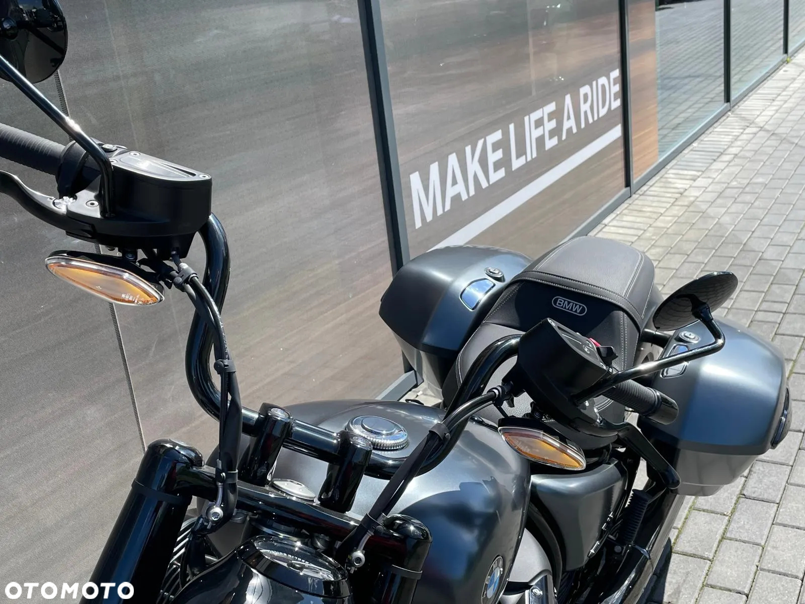 BMW R - 11