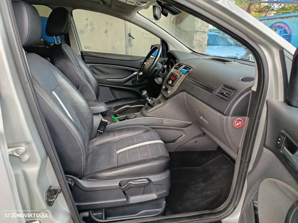 Ford Kuga 2.0 TDCi Titanium - 7
