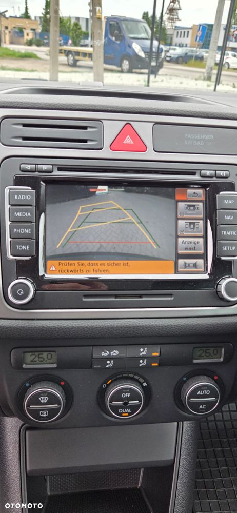 Volkswagen Tiguan 2.0 TDI DPF BlueMotion Technology Exclusive - 27