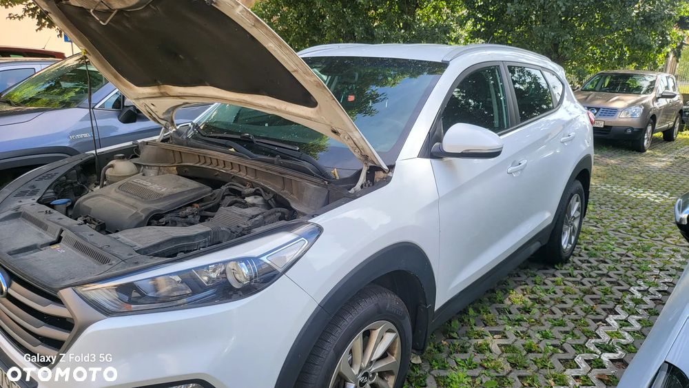 Hyundai Tucson 2.0 CRDI BlueDrive GO 2WD - 9