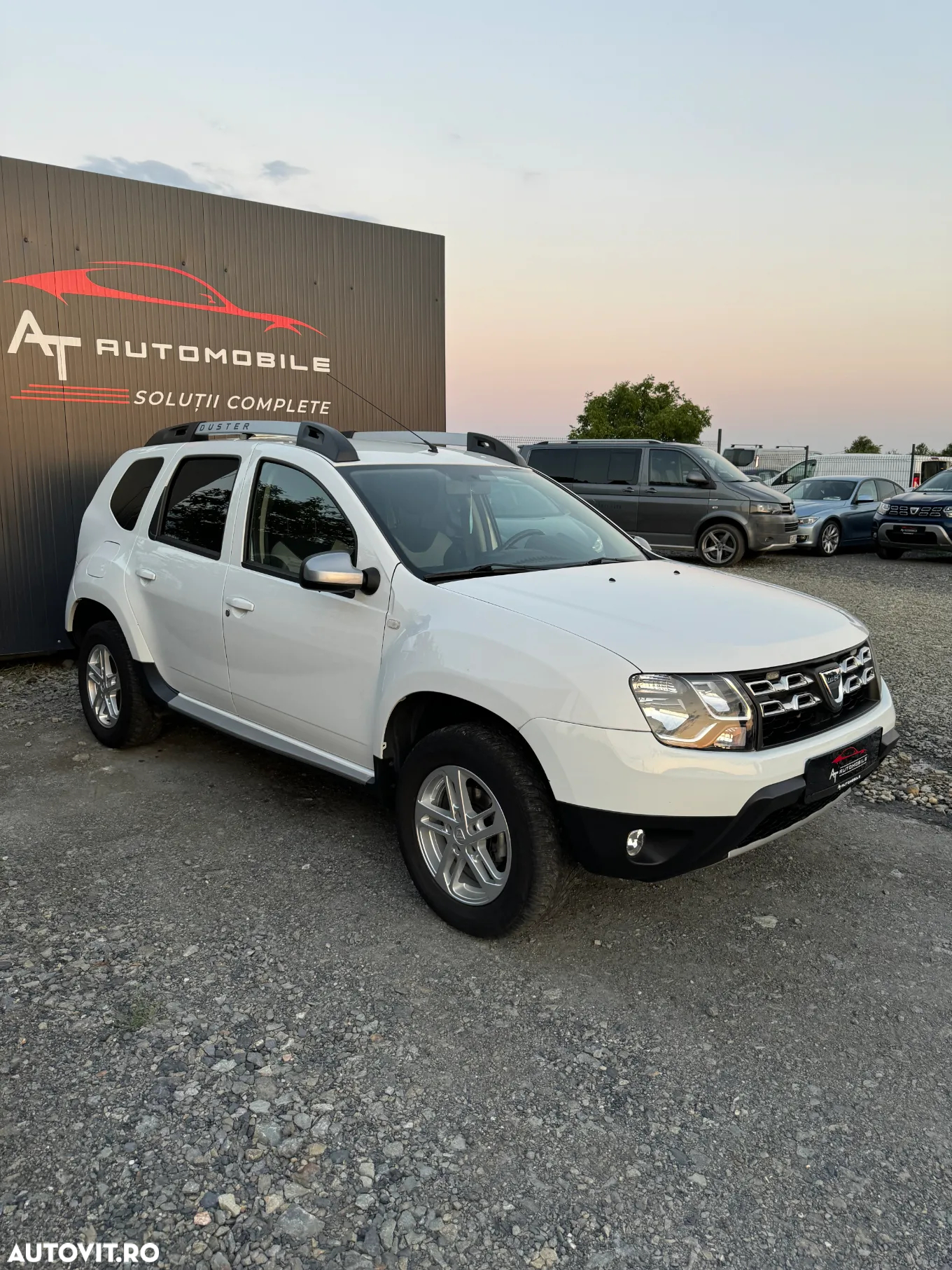 Dacia Duster TCe 125 4x4 Laureate - 3