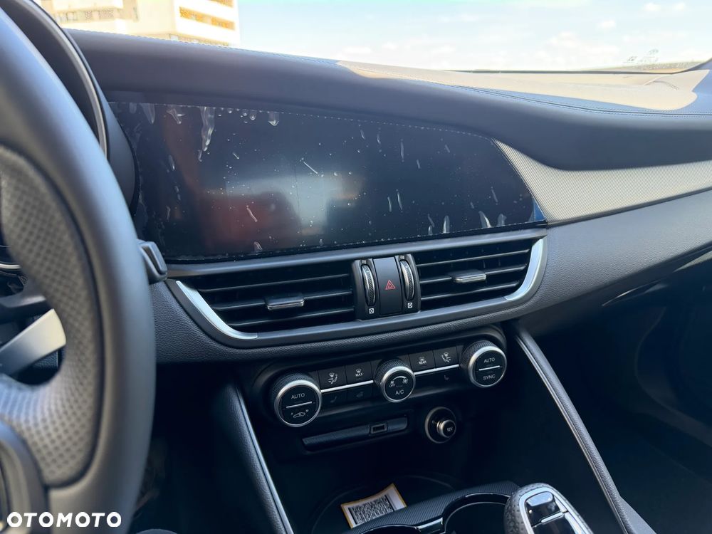Alfa Romeo Giulia 2.0 Turbo Veloce Q4 - 32