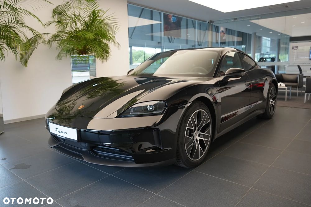 Porsche Taycan - 6