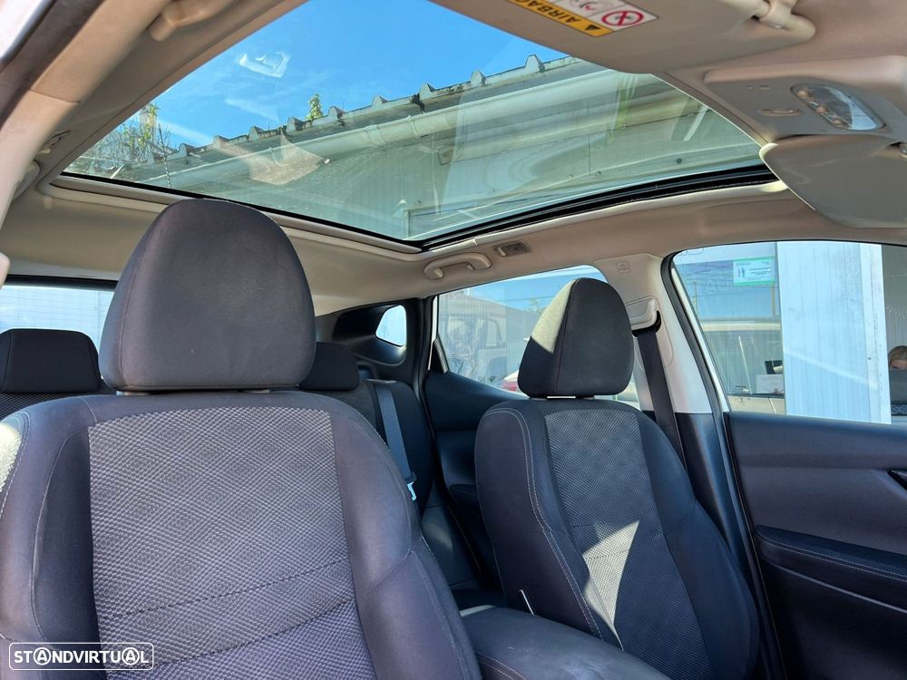 Nissan Qashqai 1.5 dCi N-Connecta - 7