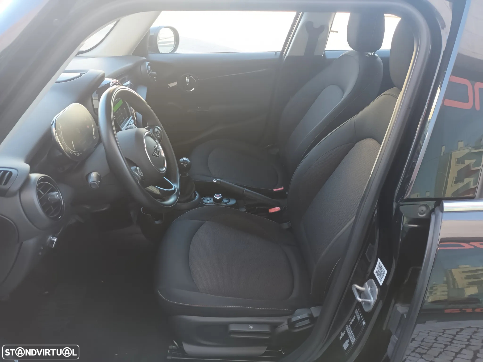 MINI 5 Portas One Sport Edition - 27