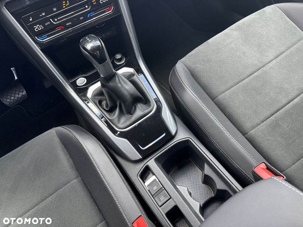 Volkswagen T-Roc 1.5 TSI Style DSG - 21