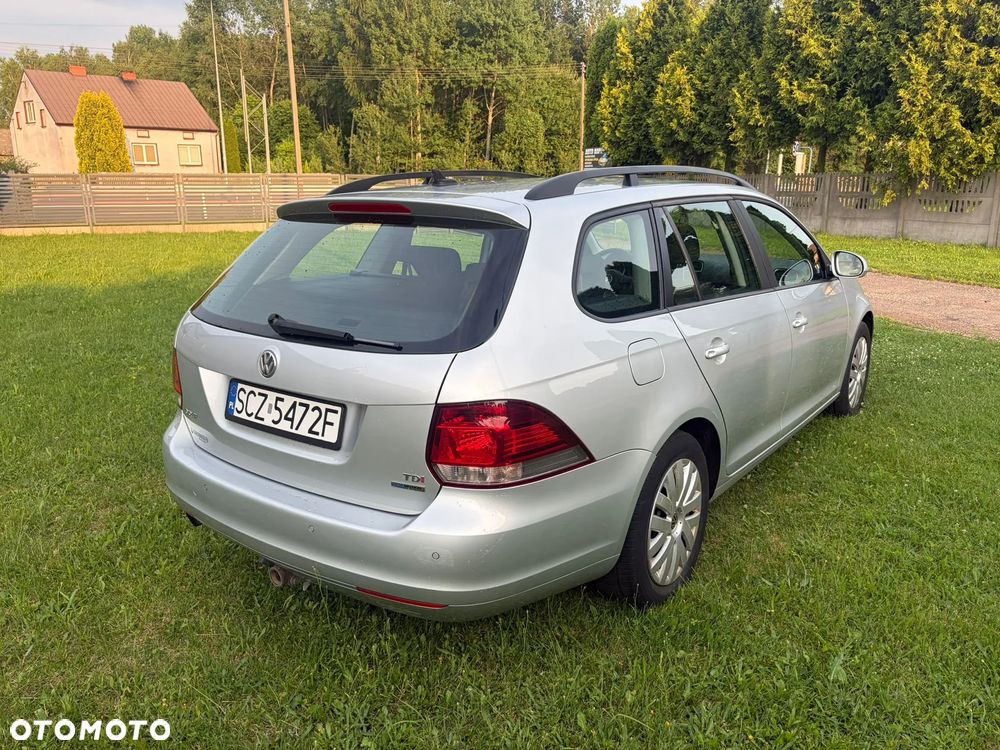 Volkswagen Golf 1.6 TDI DPF BlueMotion Technology Comfortline - 2
