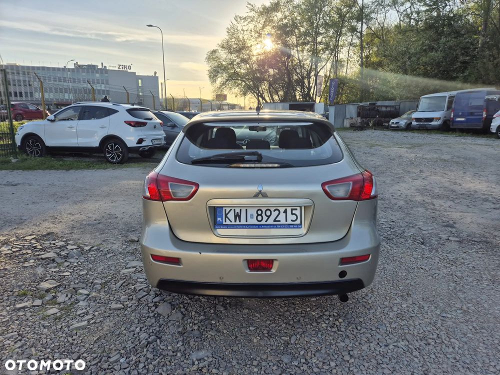 Mitsubishi Lancer 1.8 Inform LPG - 7
