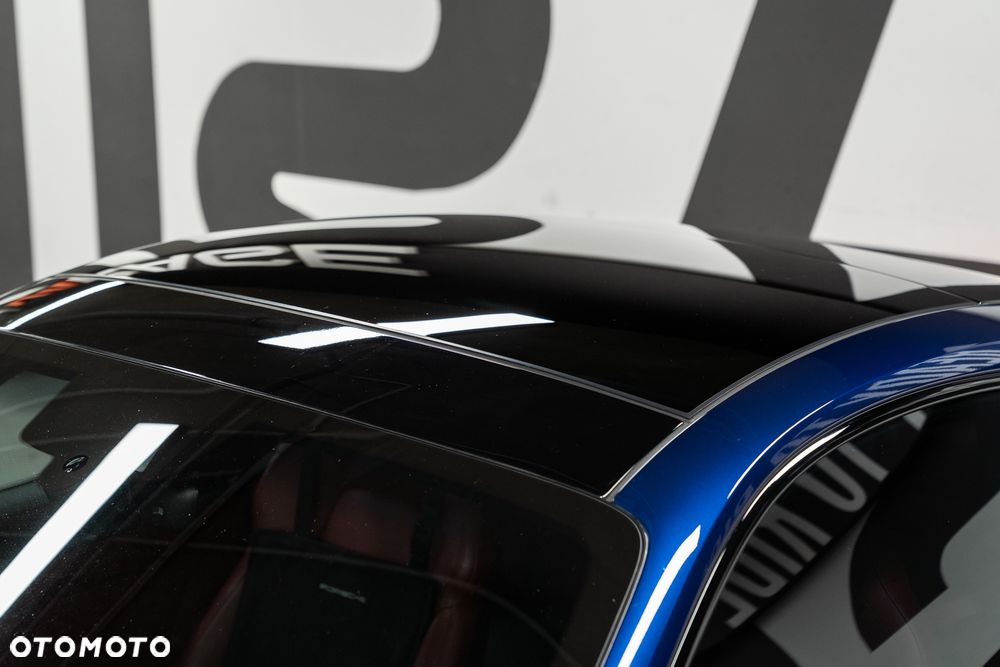 Porsche 911 Carrera 4S - 6