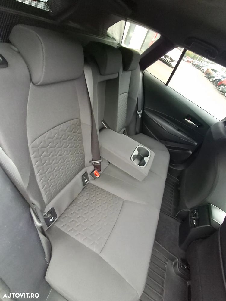 Suzuki Swace 1.8 E-CVT HEV Passion - 12