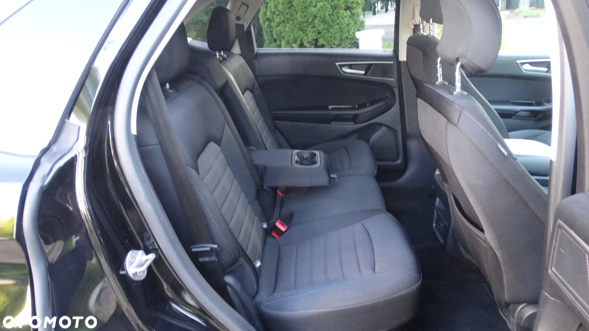 Ford Edge - 19