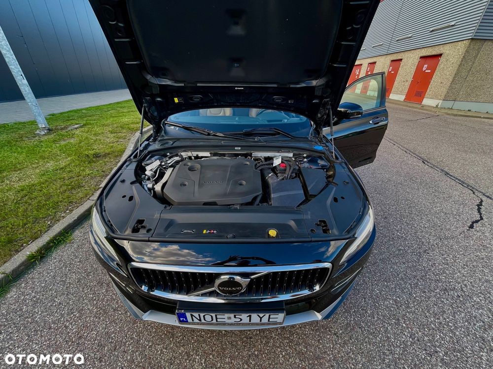 Volvo V90 B5 D AWD Ultimate Dark - 38