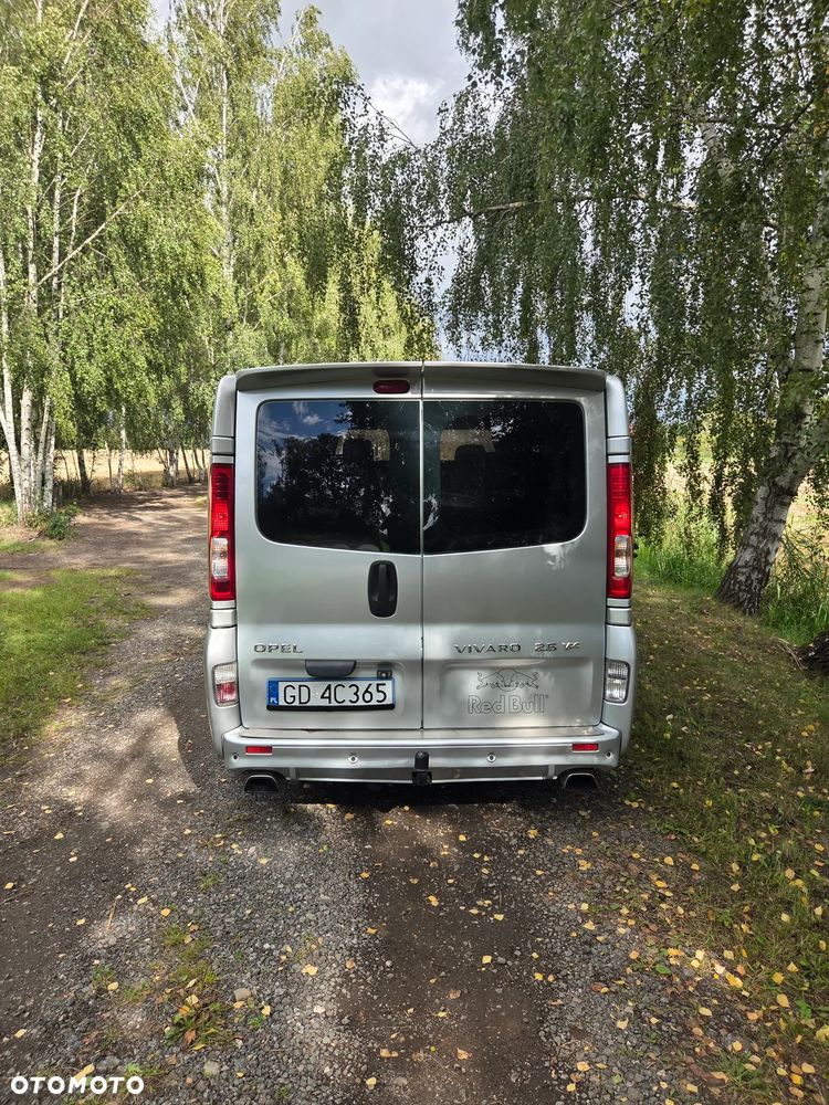 Opel Vivaro - 4