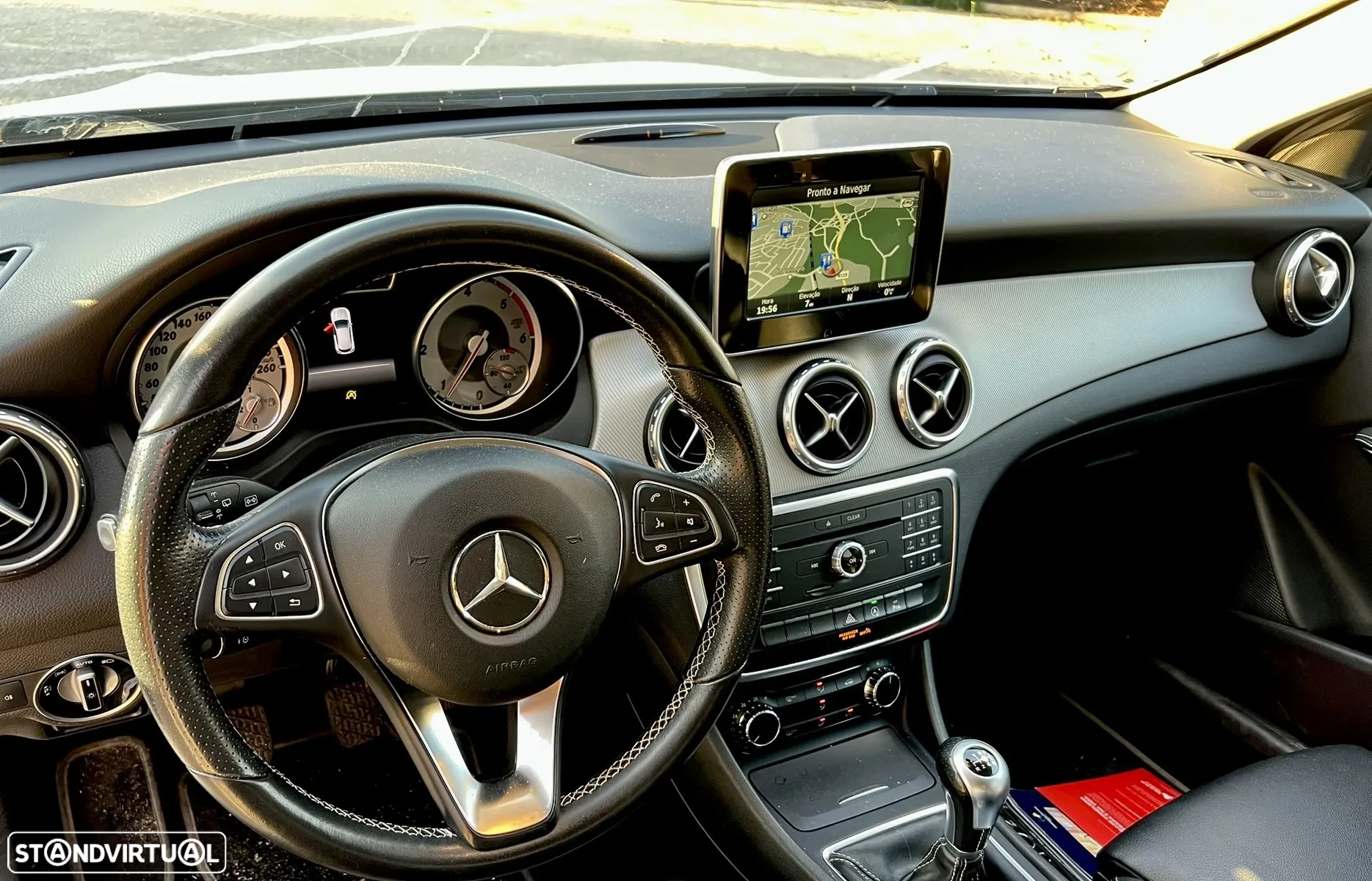 Mercedes-Benz GLA 180 CDi - 11