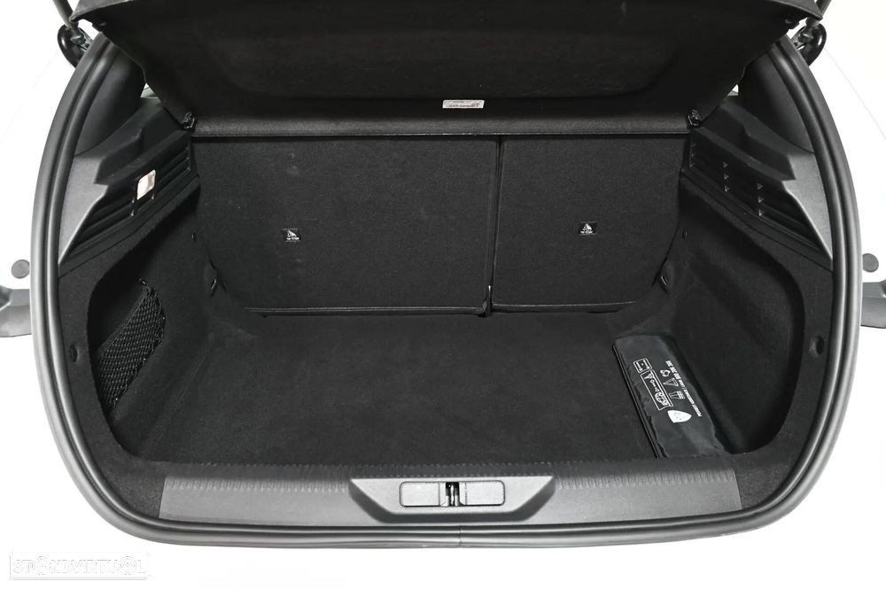 Peugeot 308 1.2 Hybrid Style e-DCS6 - 10