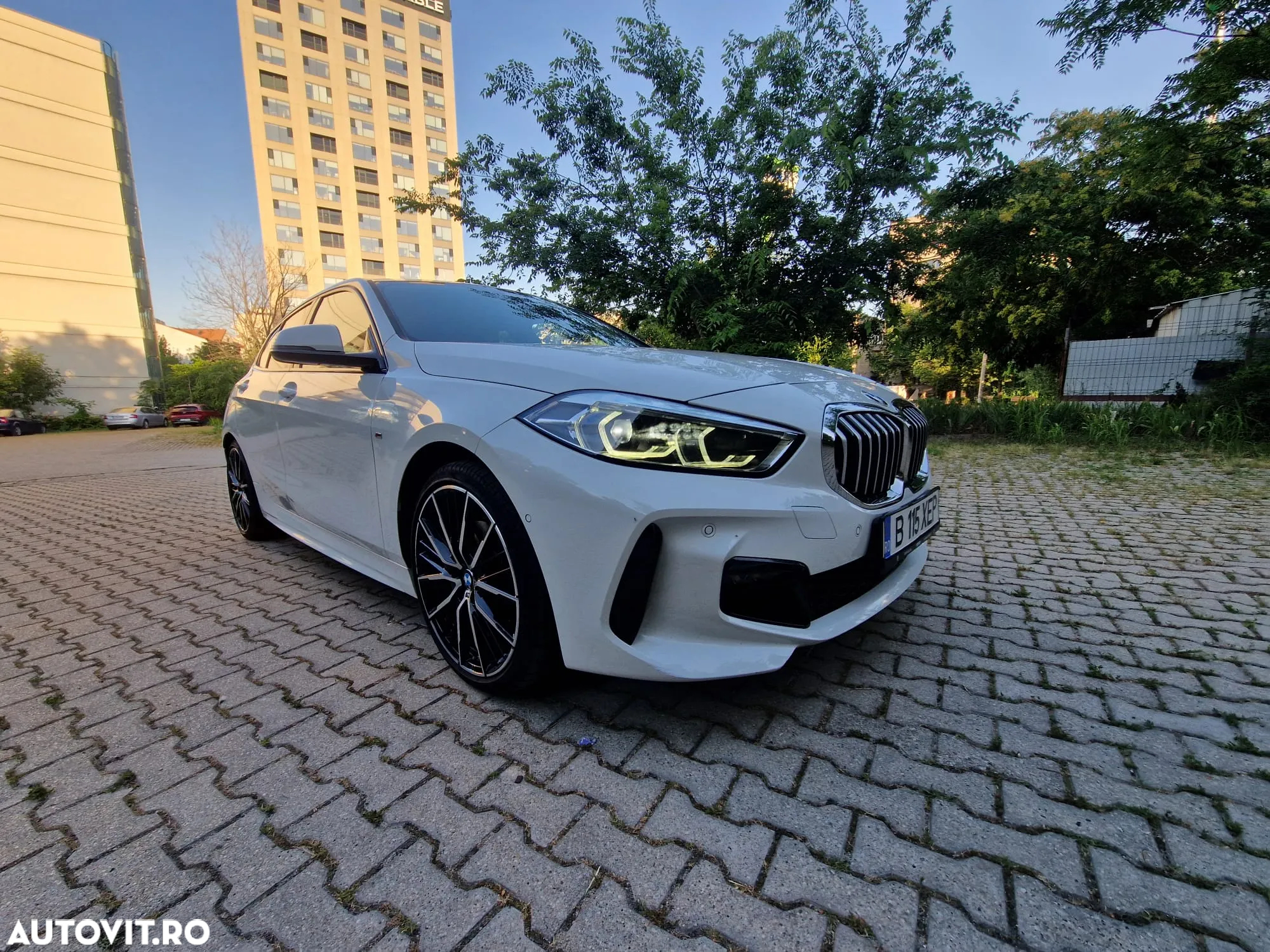 BMW Seria 1 118i Aut. M Sport - 9