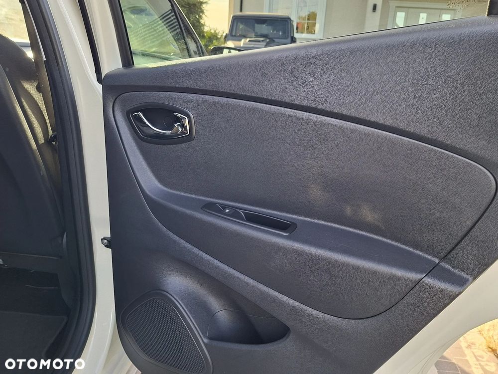Renault Captur - 19