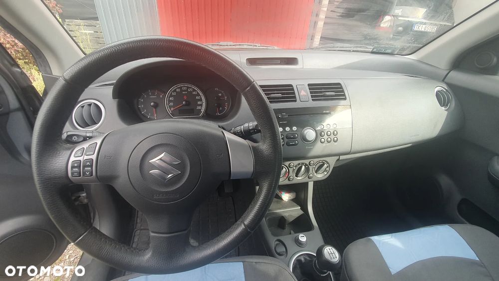 Suzuki Swift 1.3 JB Edition - 5