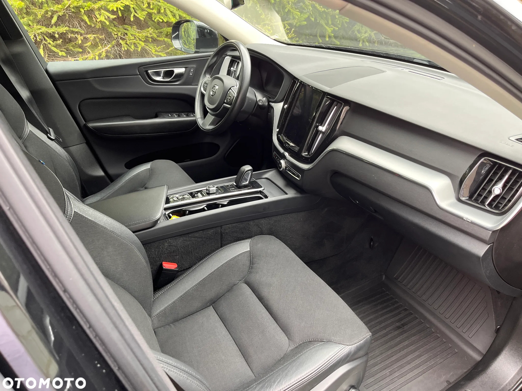 Volvo XC 60 T8 Twin Engine AWD Geartronic Momentum - 7
