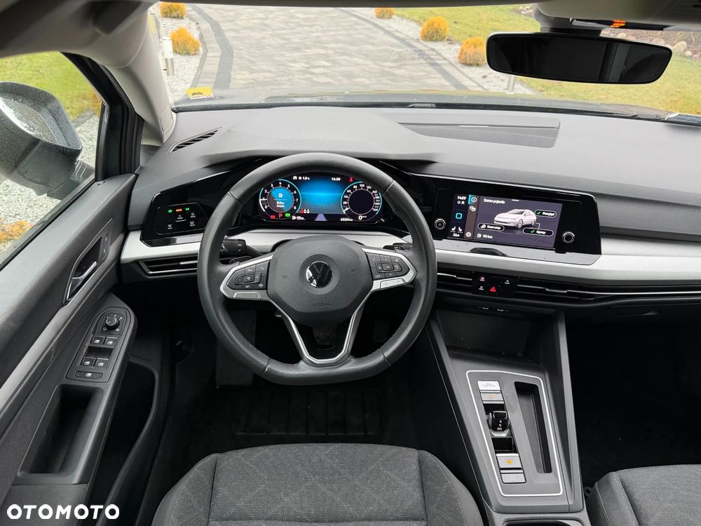 Volkswagen Golf - 16