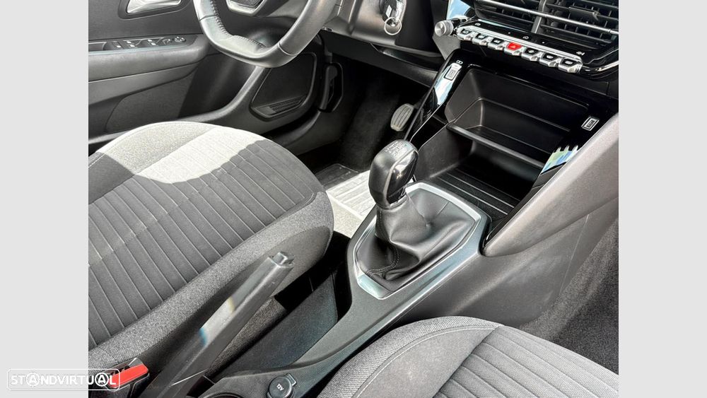 Peugeot 208 1.2 PureTech Active - 21