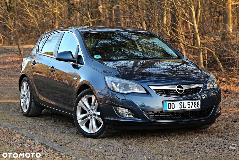 Opel Astra 1.6 Turbo - 3