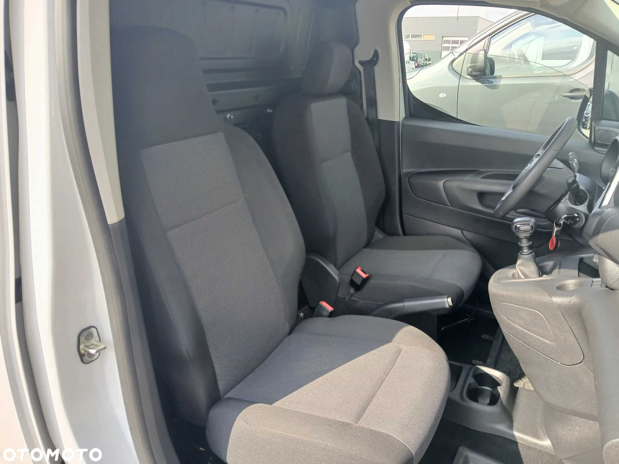 Opel Combo Life 1.5 CDTI S&S - 13