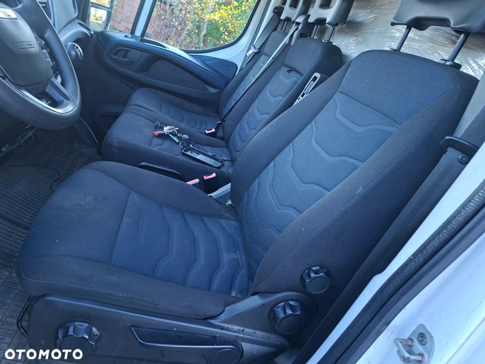 Iveco 35 Daily - 11
