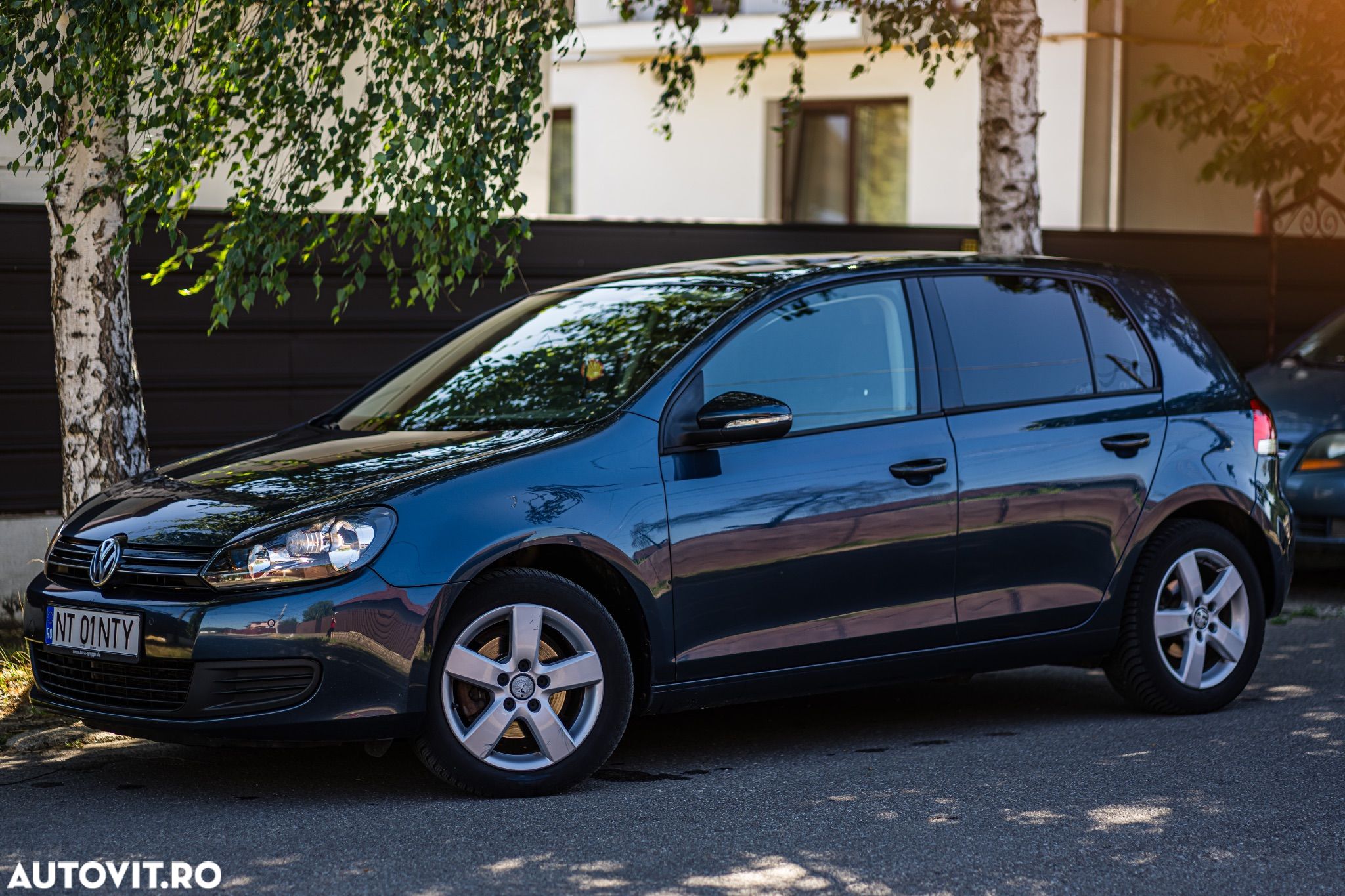Volkswagen Golf 1.6 TDI BlueMotion Technology Comfortline - 1